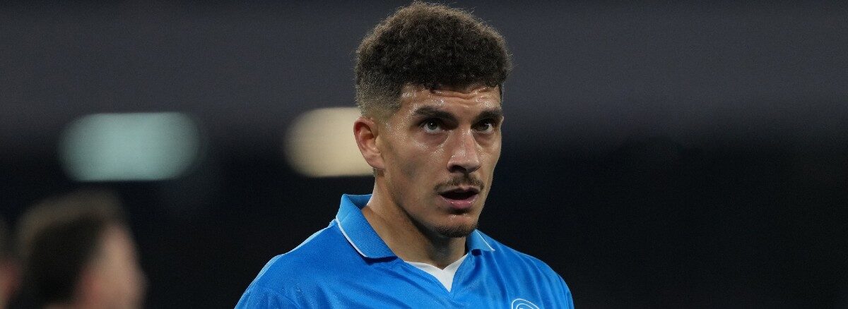 Giovanni Di Lorenzo pronostic Naples - Arsenal. Nous analysons ce match de la première journée de la phase de ligue de la Ligue des Champions 2026-2027