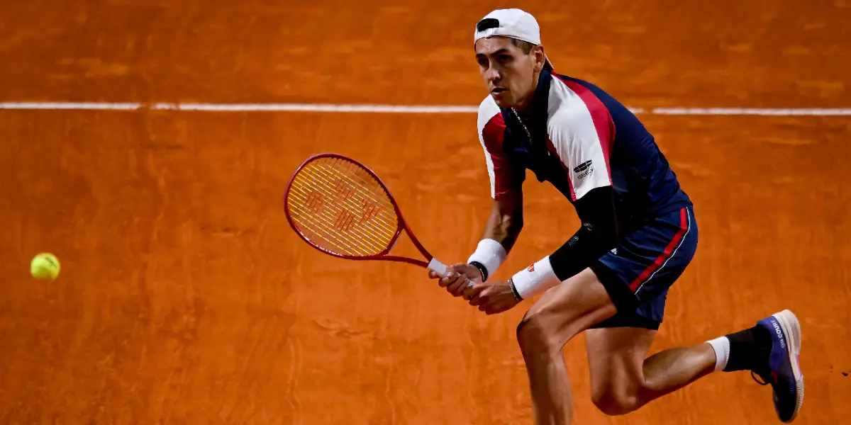 Alejandro Tabilo pronostic Kouamé – Tabilo pour le tournoi de Roland-Garros. Nous analysons cette rencontre pour le troisième tour