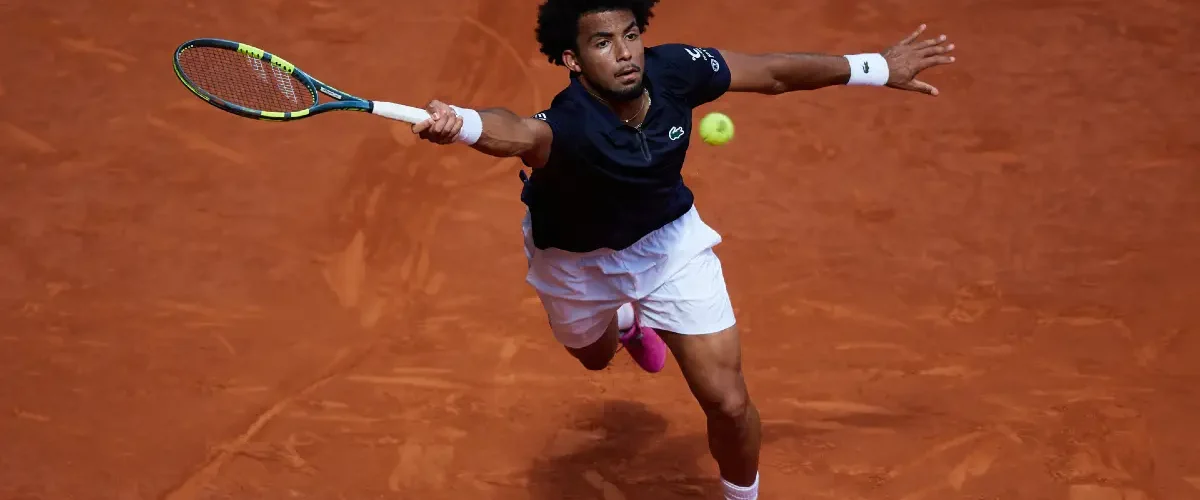 Arthur Fils Pronostic Wawrinka – Fils Roland-Garros
