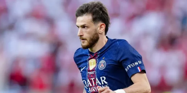 Khvicha Kvaratskhelia Pronostic PSG – Aston Villa